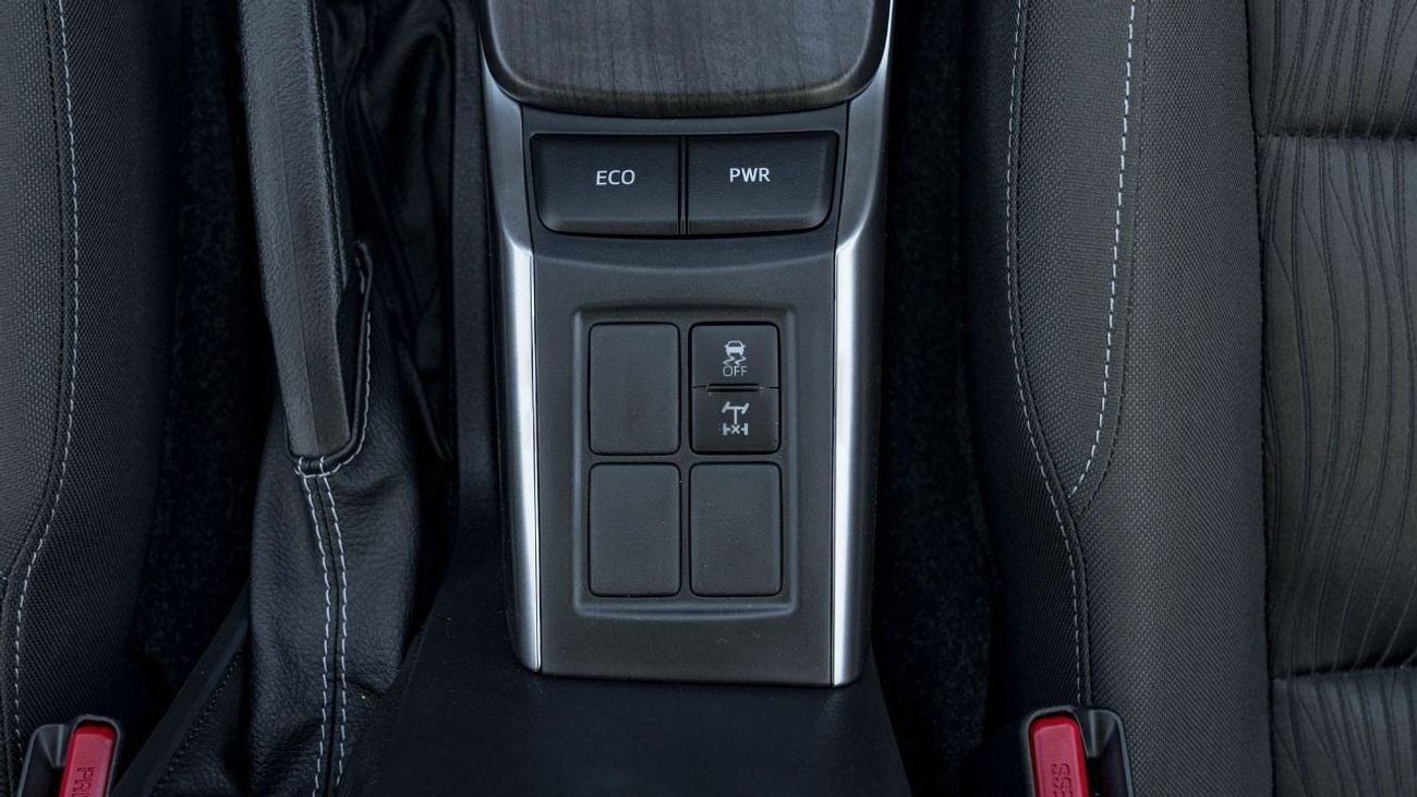 Toyota Fortuner Toyota fortuner 2.4L diesel 4WD AT MY2025