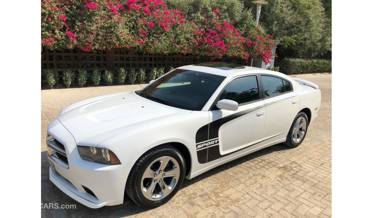 Dodge Charger FULL OPTION GCC 745/- MONTHLY 0% DOWN PAYMENT,FULLY MAINTAIN BY AGENCY