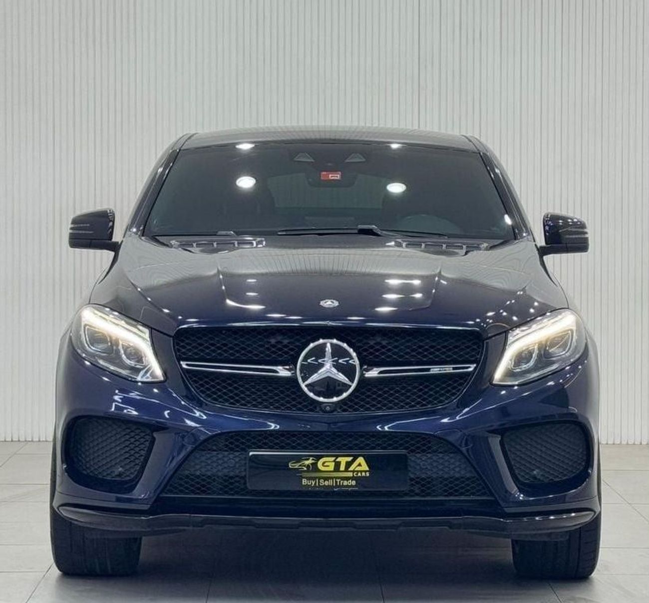 مرسيدس بنز GLE 43 AMG Std 3.0L 2018 Mercedes-Benz GLE 43 AMG, 1 Year Warranty, Full Service History, GCC