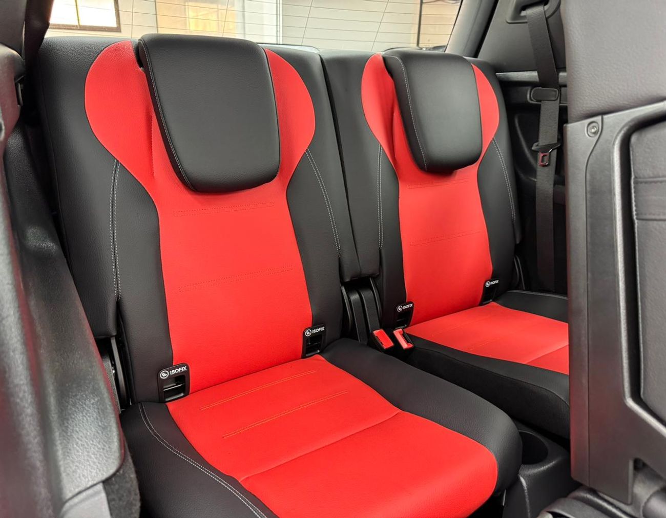 Mercedes-Benz GLB 200 2026 Mercedes-Benz GLB200 AMG, 2030 Mercedes Warranty, 7 Seater, GCC