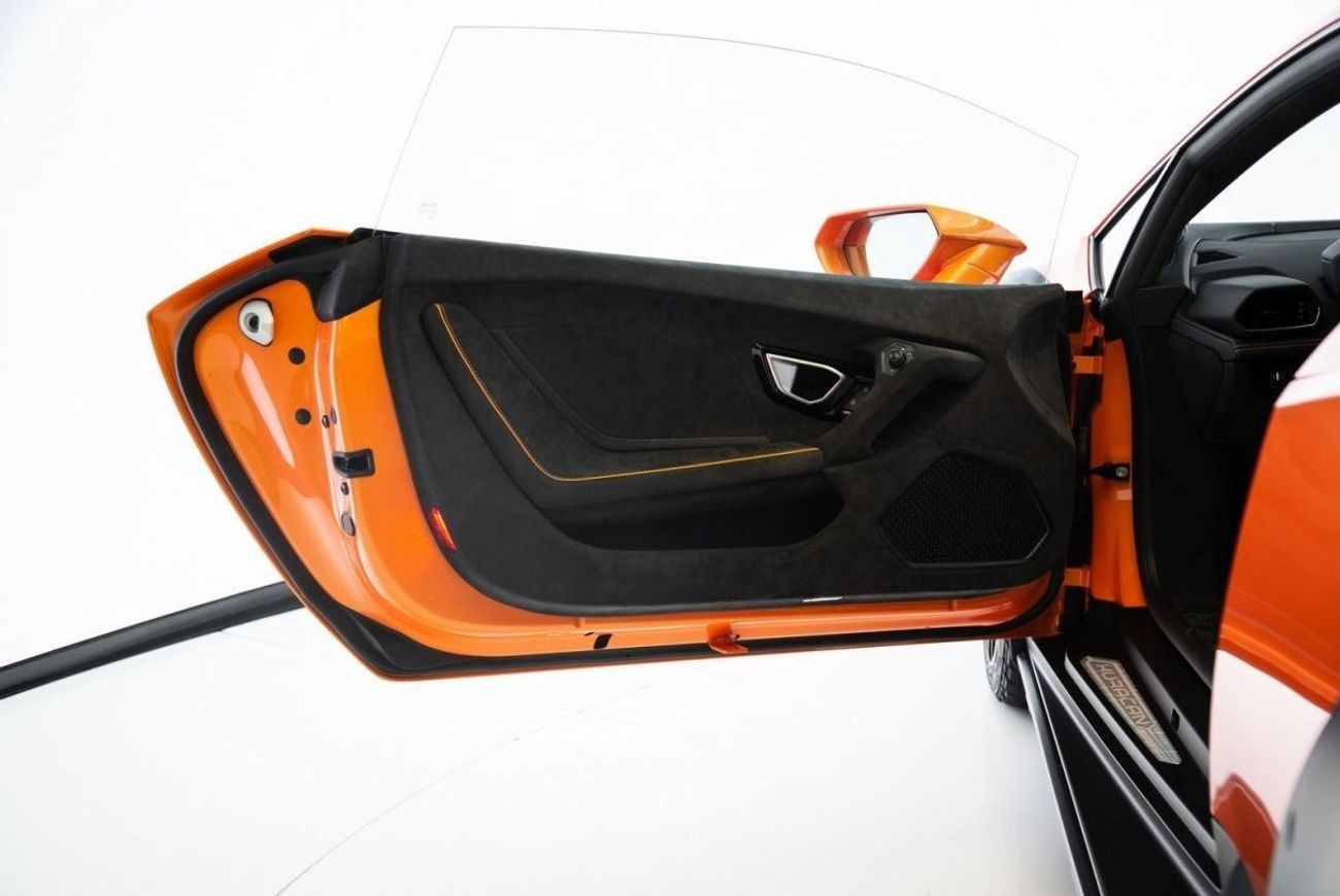 لامبورغيني هوراكان STERRATO