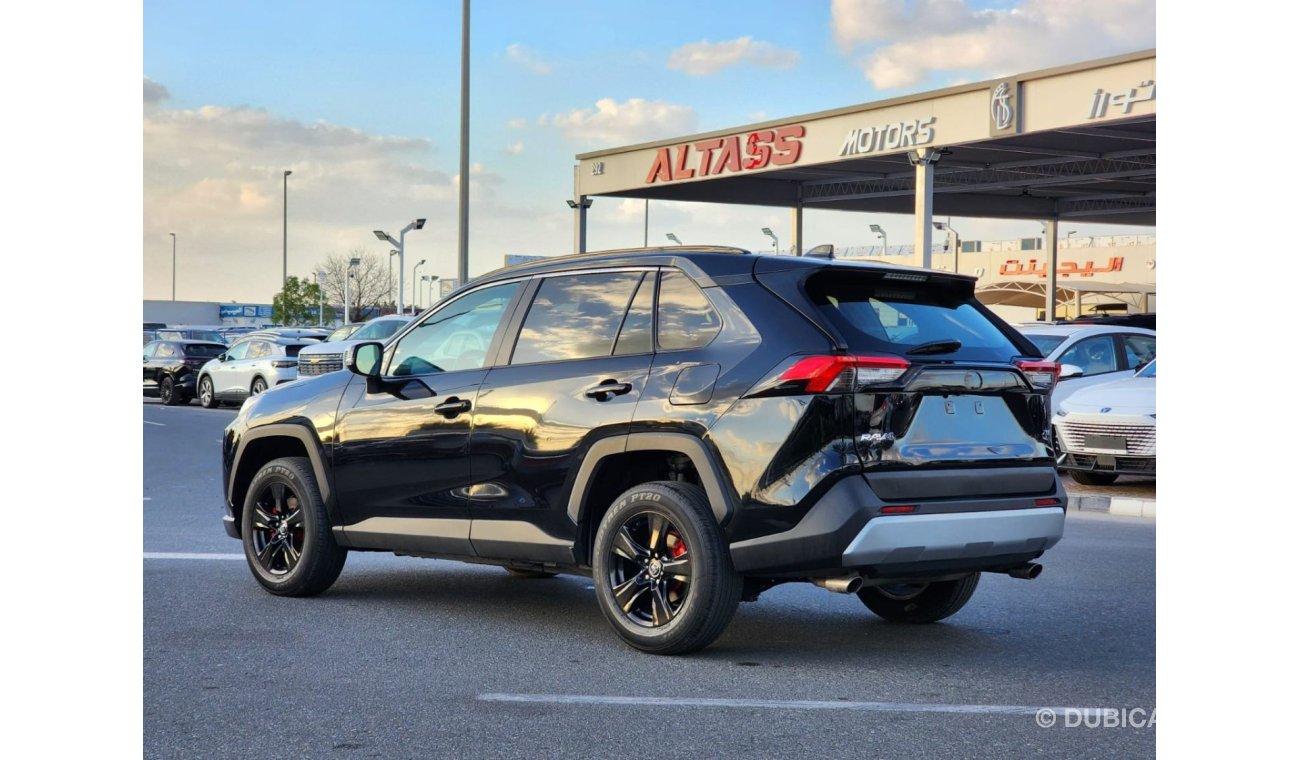 تويوتا راف ٤ TOYOTA RAV4 XLE FULL OPTIONS