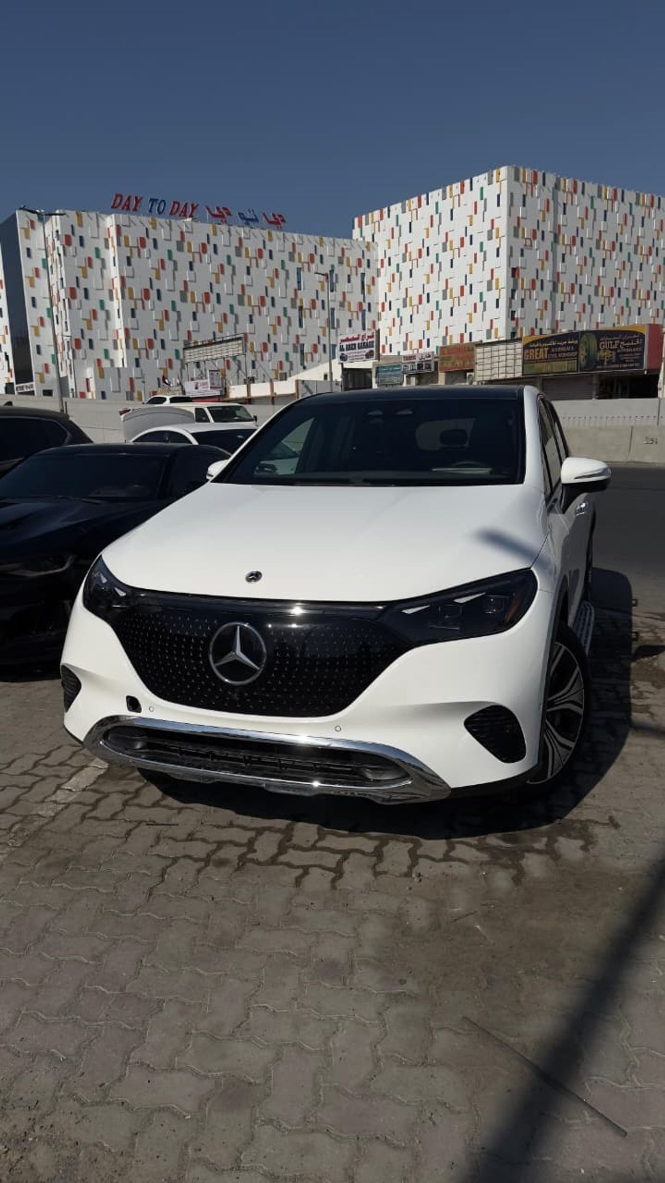 Mercedes-Benz EQE 350+ SUV 