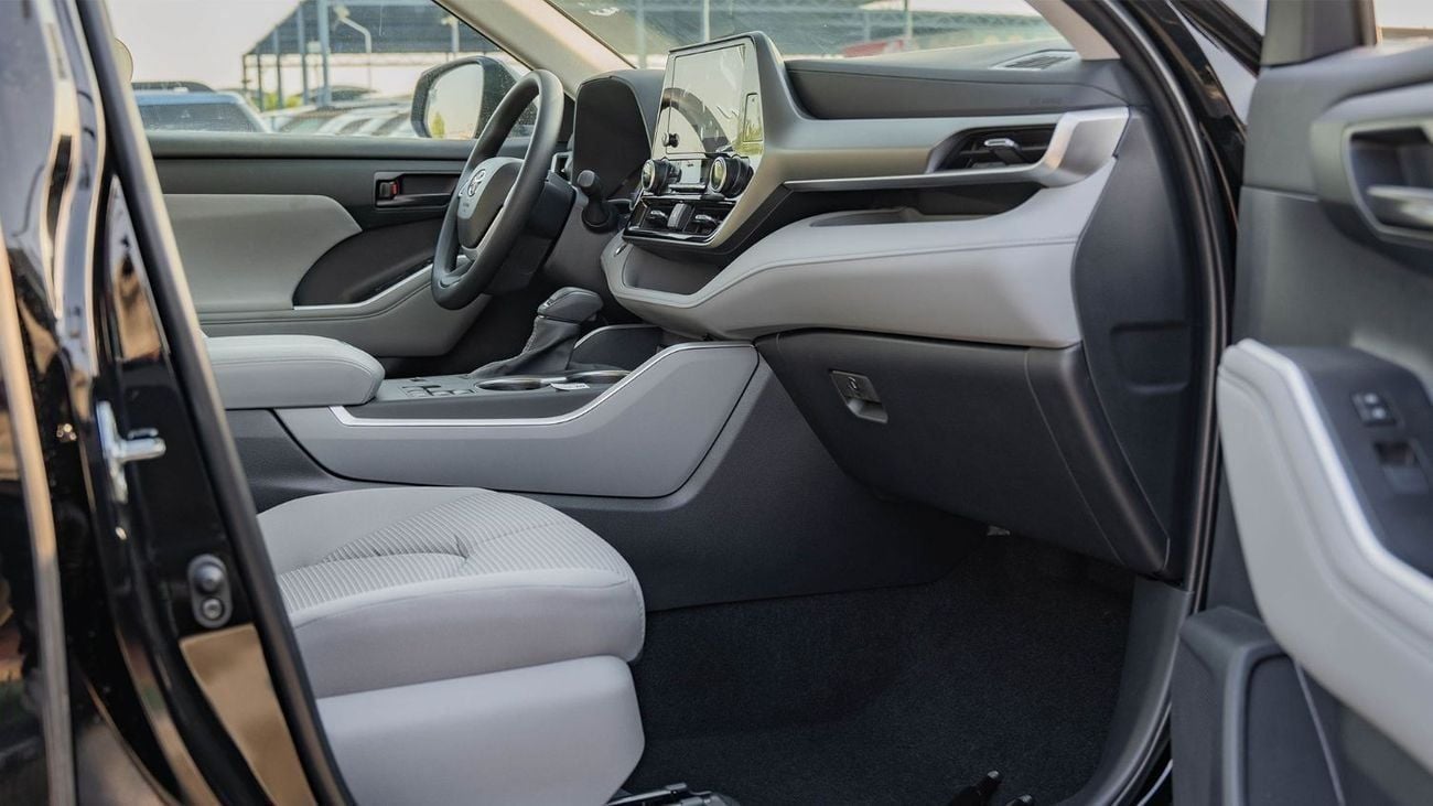 تويوتا هايلاندر 2026 Toyota Highlander LE 2.5L AT Hybrid (Black)