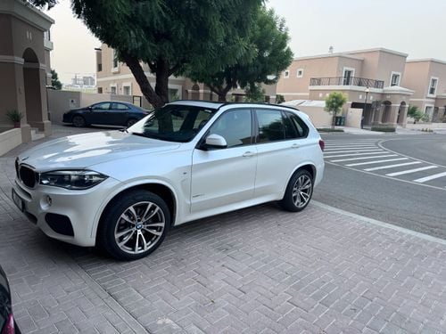 BMW X5 35i xLine 3.0L (5 Seater)