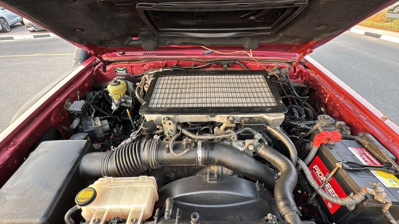 Toyota Land Cruiser OFF ROAD MODIFIED | MANUAL TRANSMISISON | DOUBLE CABIN  | 4.5L DIESEL V8 ENGINE |