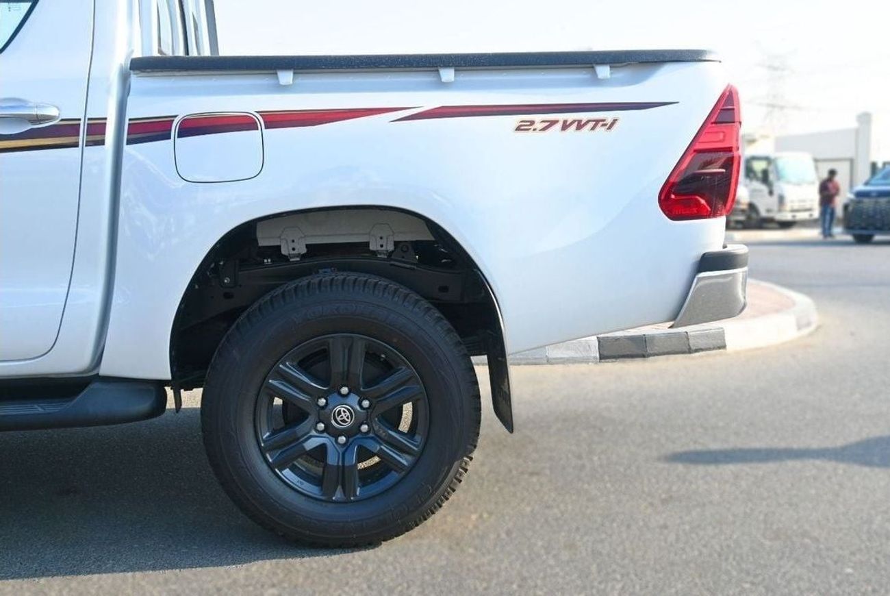 تويوتا هيلوكس Toyota Hilux 2.7L Petrol Manual 4WD 2025