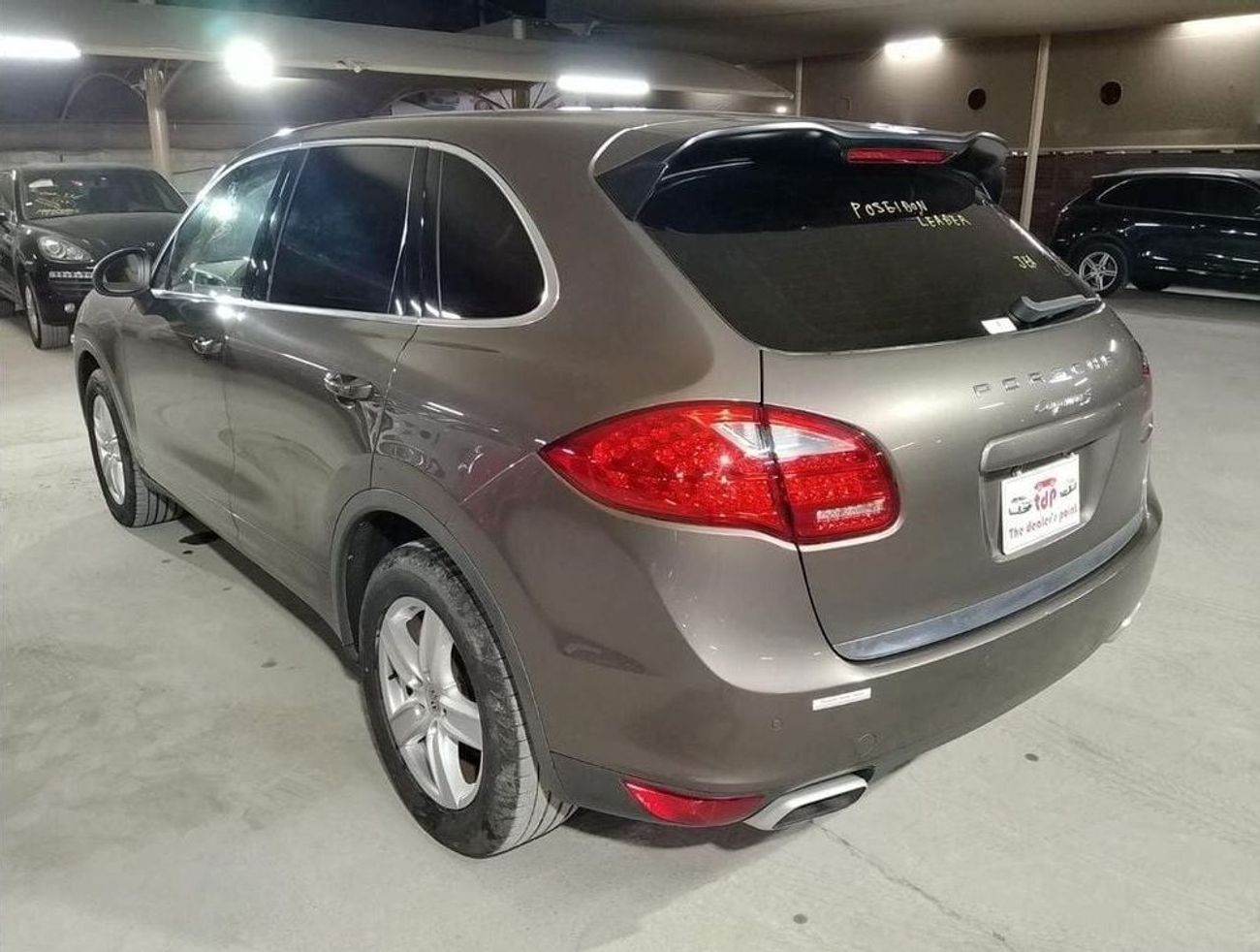 Porsche Cayenne S 4.8L PORSCHE CAYENNE S 2014 4.8L | SPORTS STEERING | SPECIAL BROWN PAINT | SUNROOF