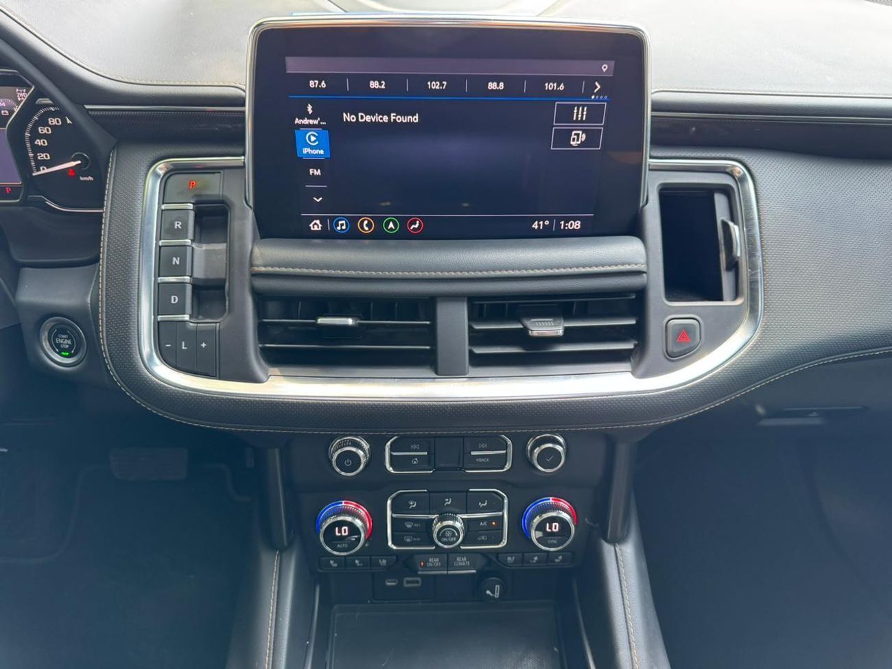 GMC Yukon 5.3 V8 AT4 (AWD)
