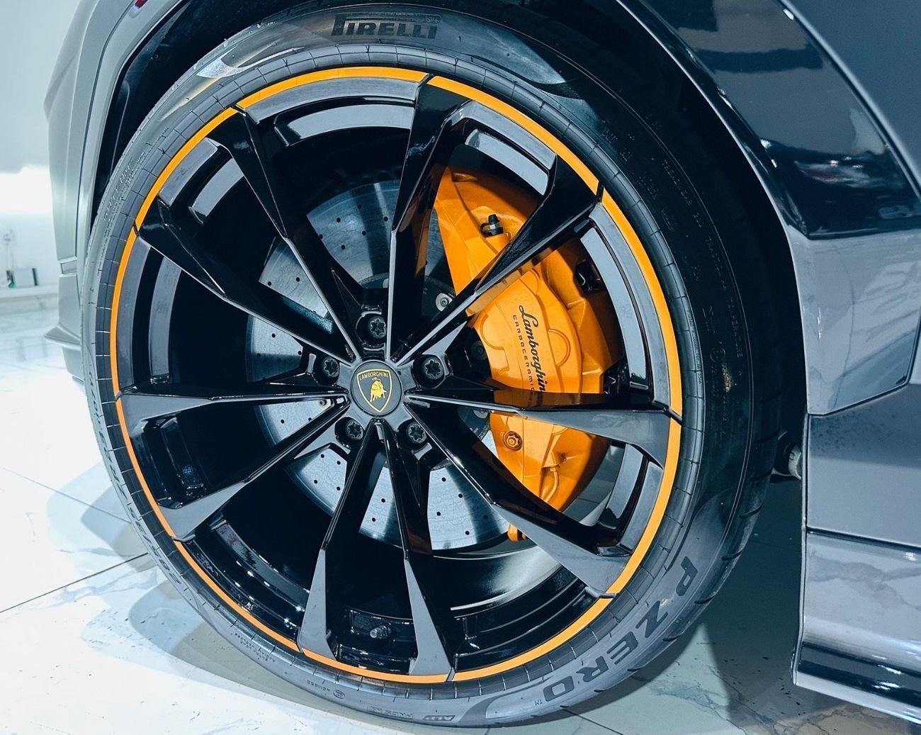 لامبورغيني اوروس S 4.0T V8