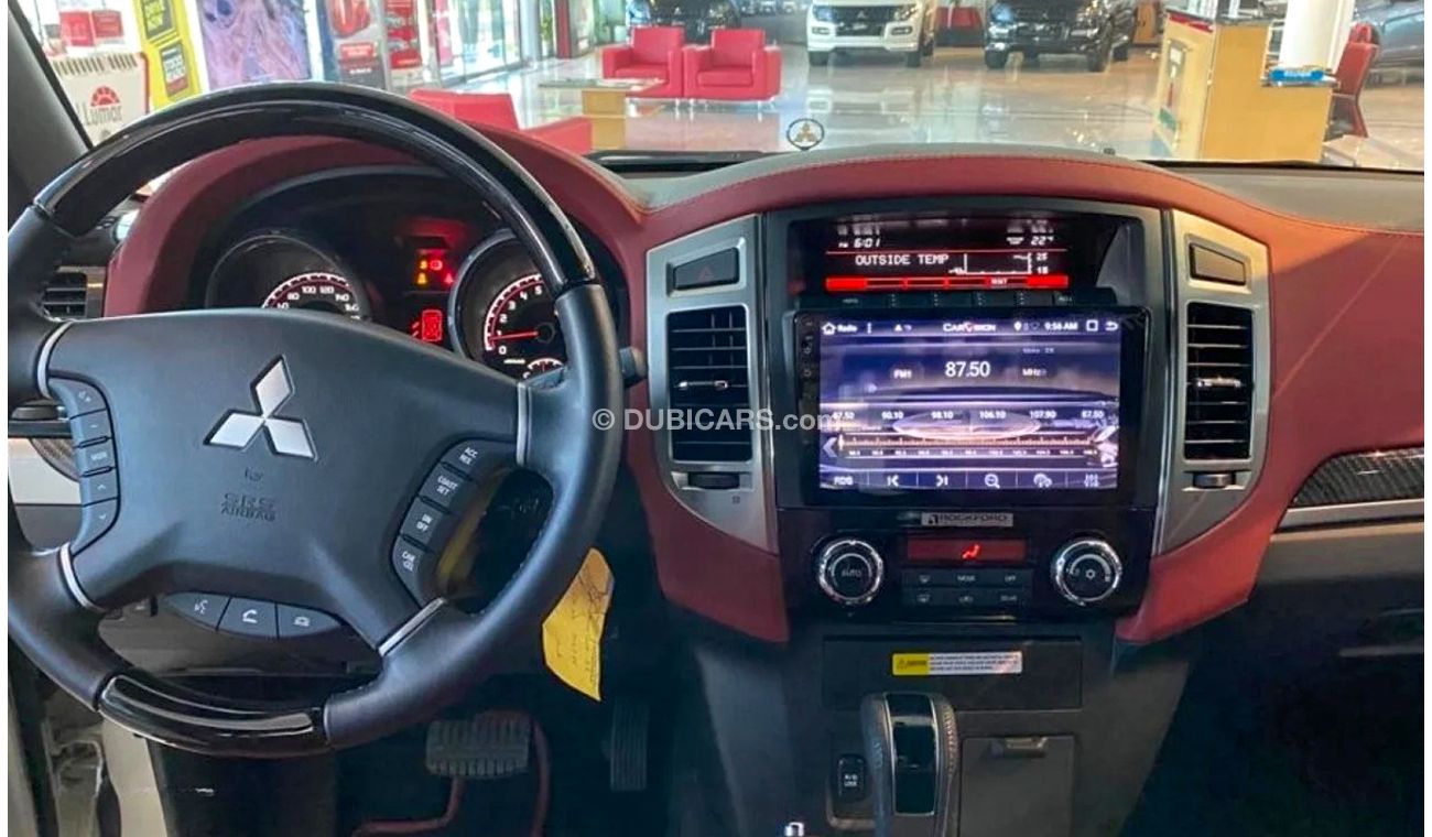 Mitsubishi Pajero Signature Edition