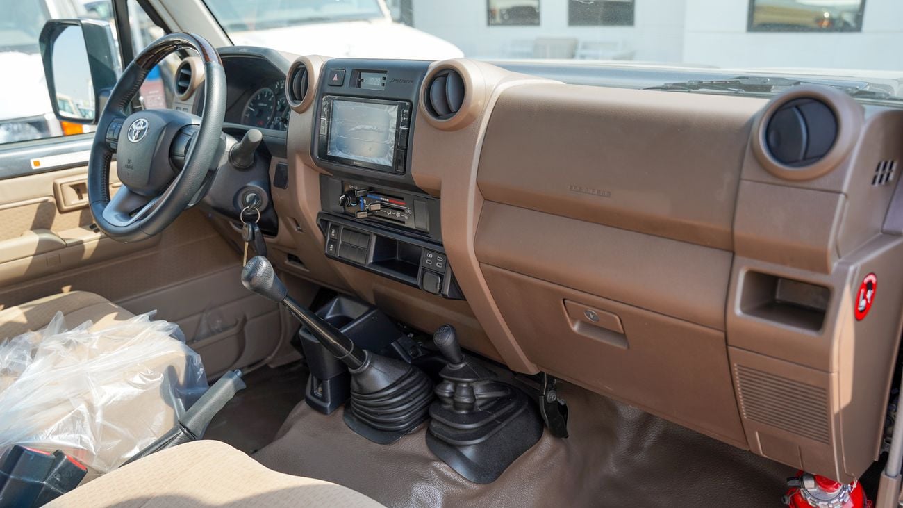 Toyota Land Cruiser Pick Up