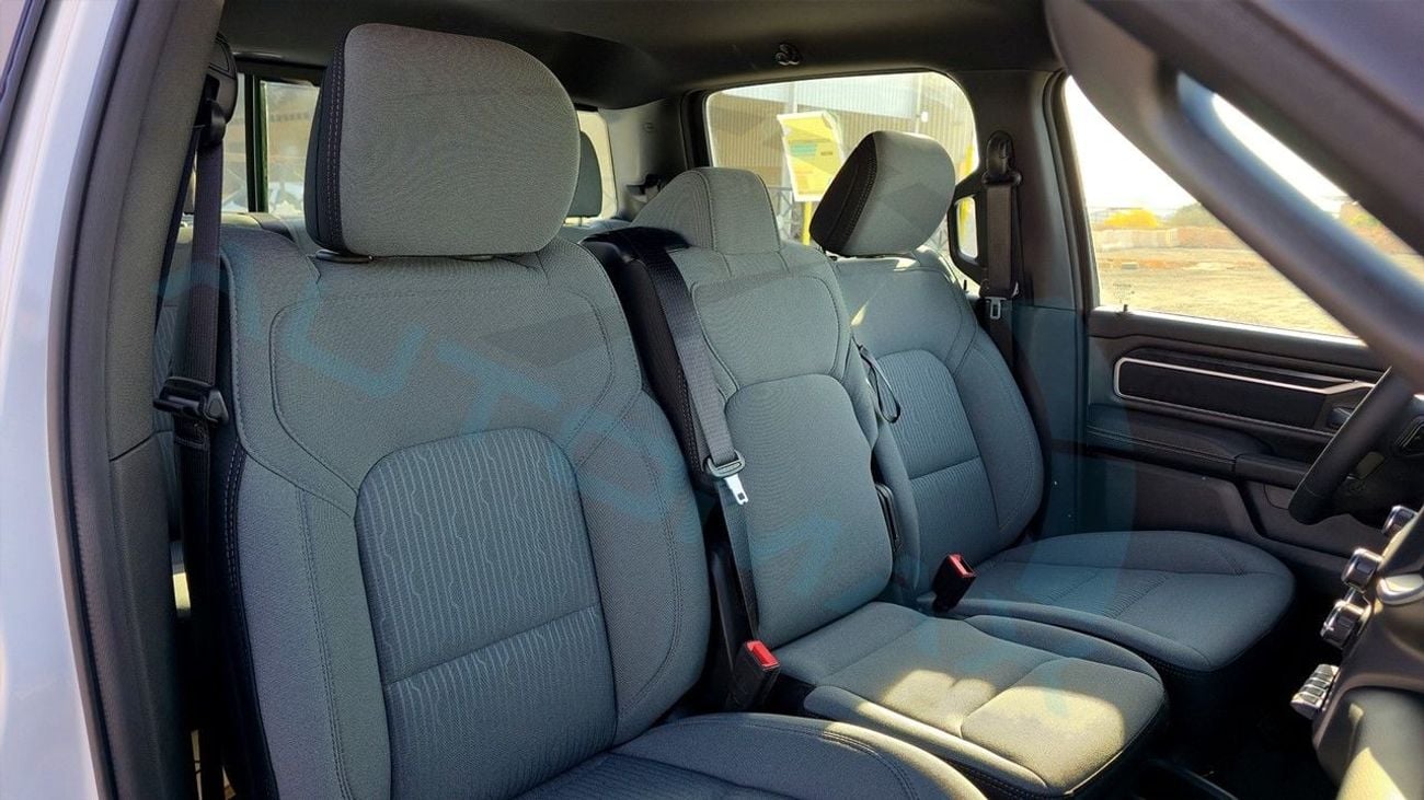 RAM 1500 Bighorn eTorque 3.6L V6 4x4 GCC 0Km With 3 Years Or 100,000 Km Warranty