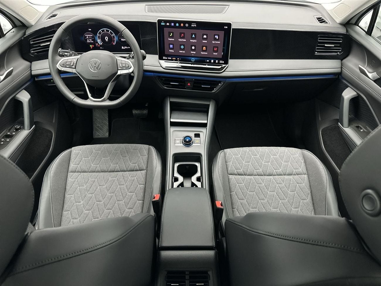Volkswagen Tiguan Tiguan Life 1.4L | Ex-Demo | Premium Family SUV | Digital Cockpit Pro | 12.9" Touchscreen | Park Ass