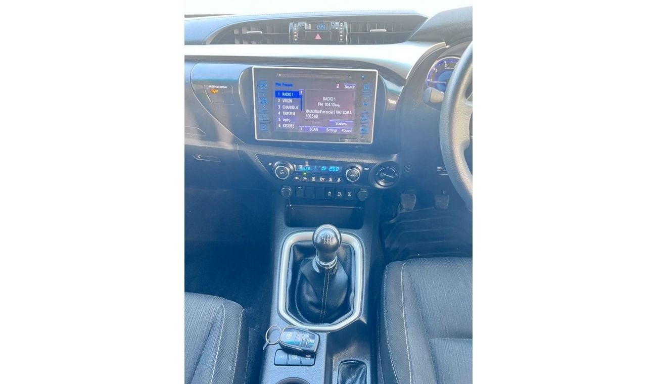 تويوتا هيلوكس