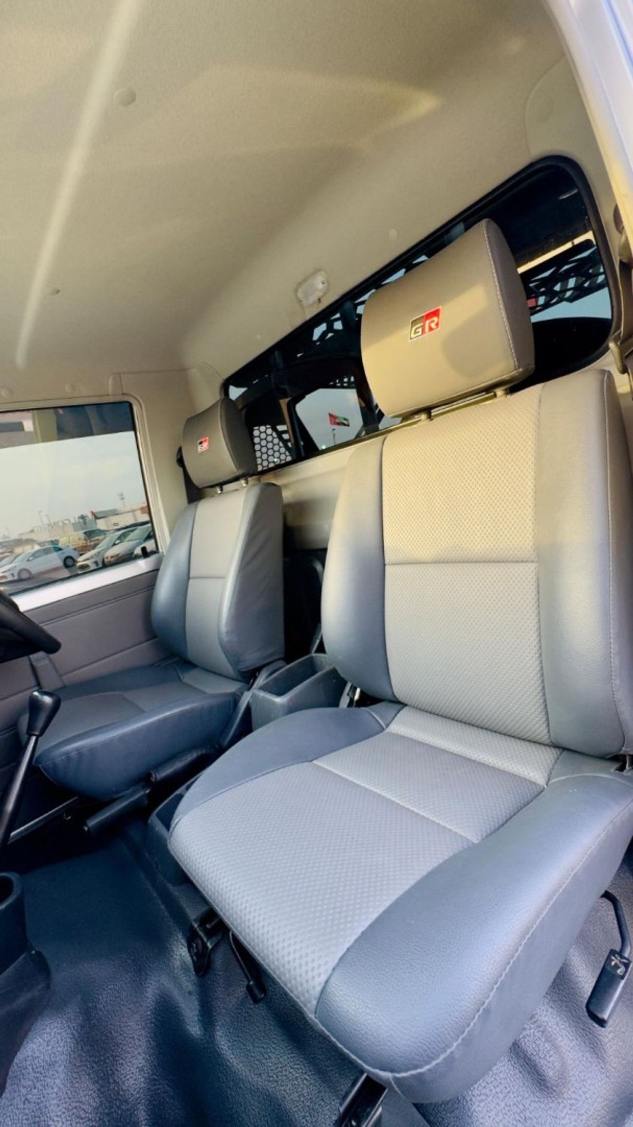 تويوتا لاند كروزر بيك آب AFTER MARKET MODIFIED | 4.5L DIESEL ENGINE | SINGLE CABIN | RHD