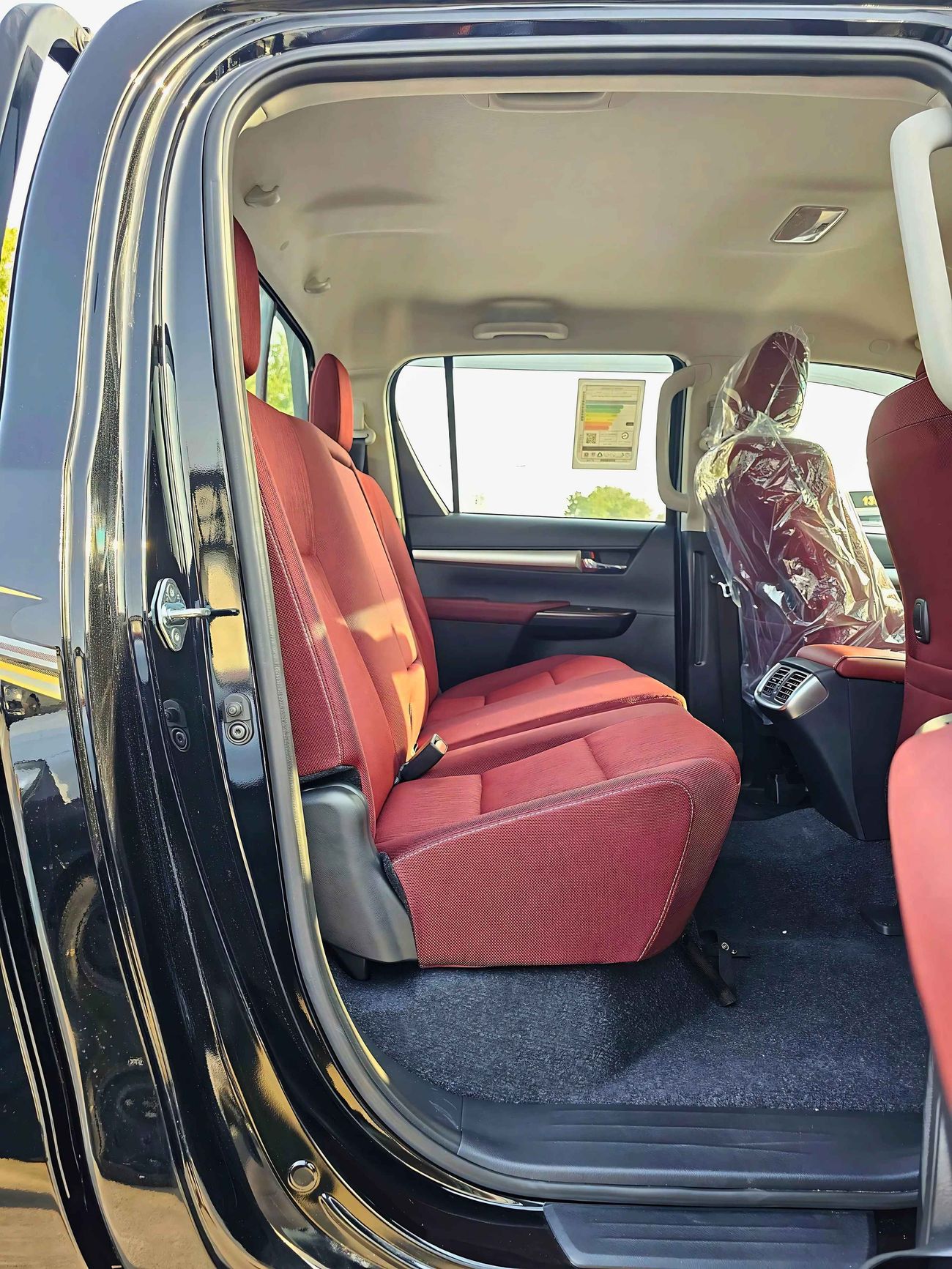 Toyota Hilux SR5 WIDE BODY/ CHROME BUMPERS/ DOUBLE CABIN/ FULL OPTION /PETROL AT 2.7L V4 4WD/CODE#HPAAWY