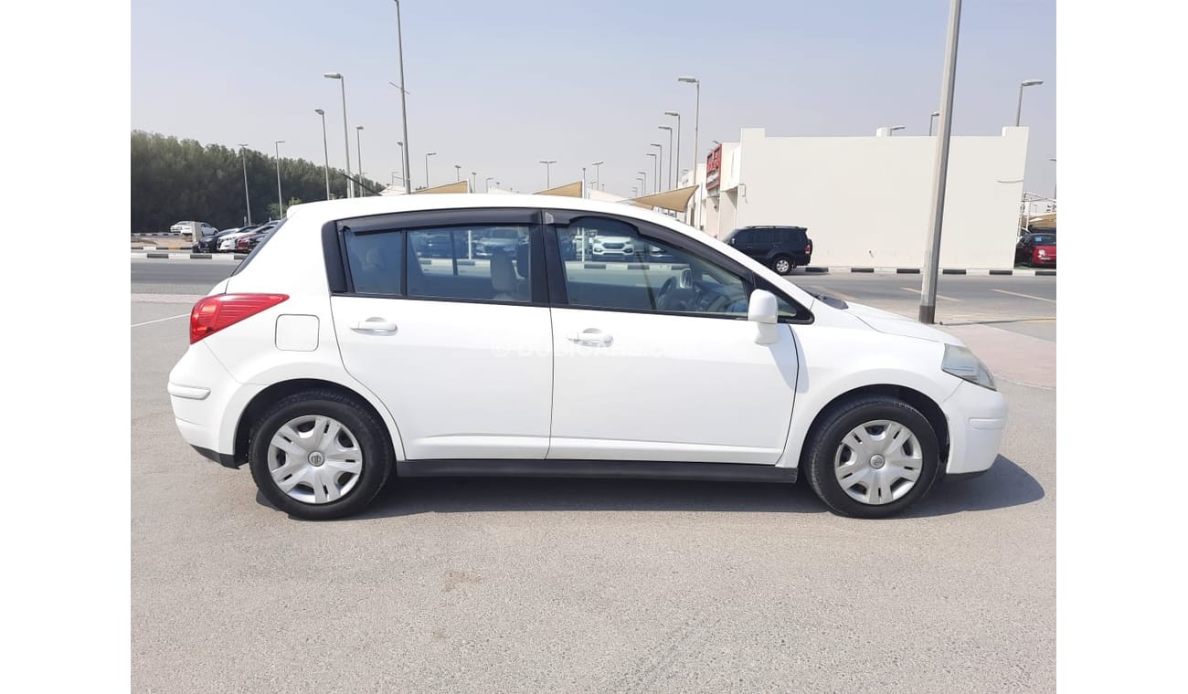 Nissan Tiida Nissan tiida 2012 g cc accident free