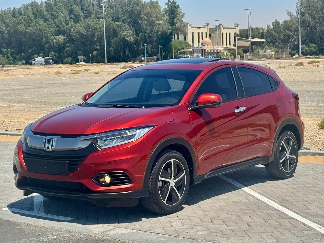 Honda HRV HONDA,HR-V 2021 FULL OPTIONS GCC,panoramic