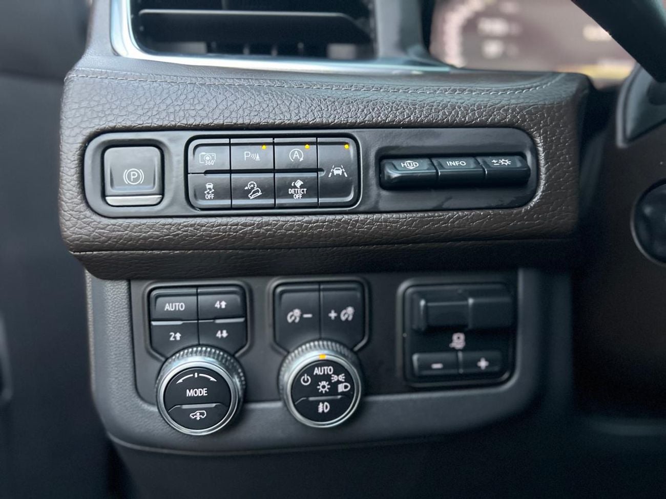 GMC Yukon DENALI