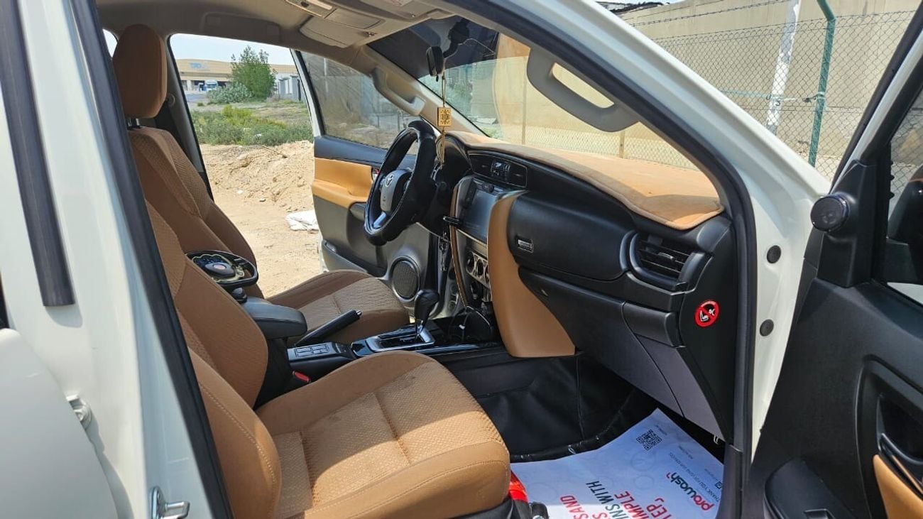 Toyota Fortuner GX2 2.7L 4WD