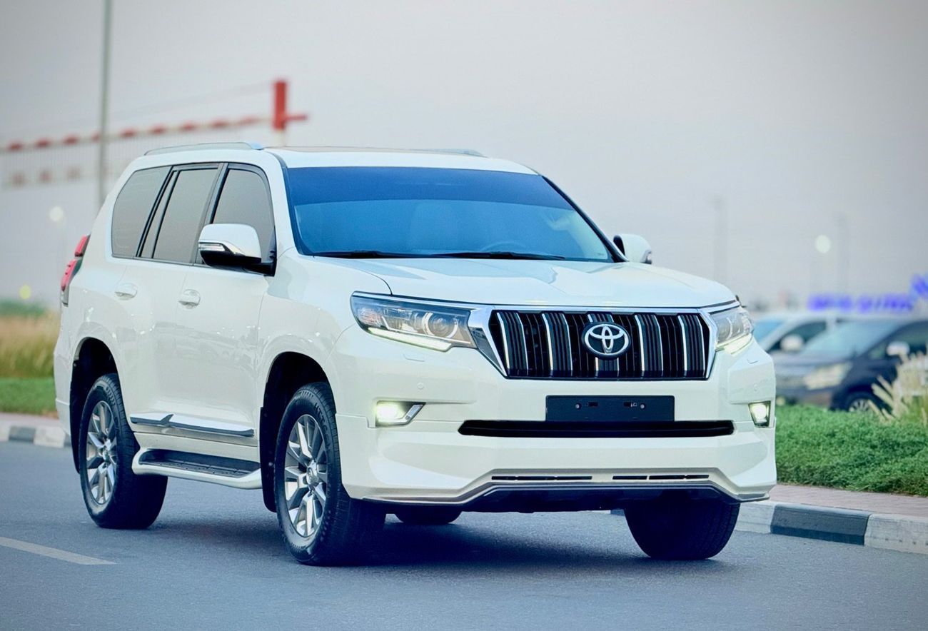 تويوتا برادو 2019 VXR V6 4.0L GCC Specification In Excellent Condition