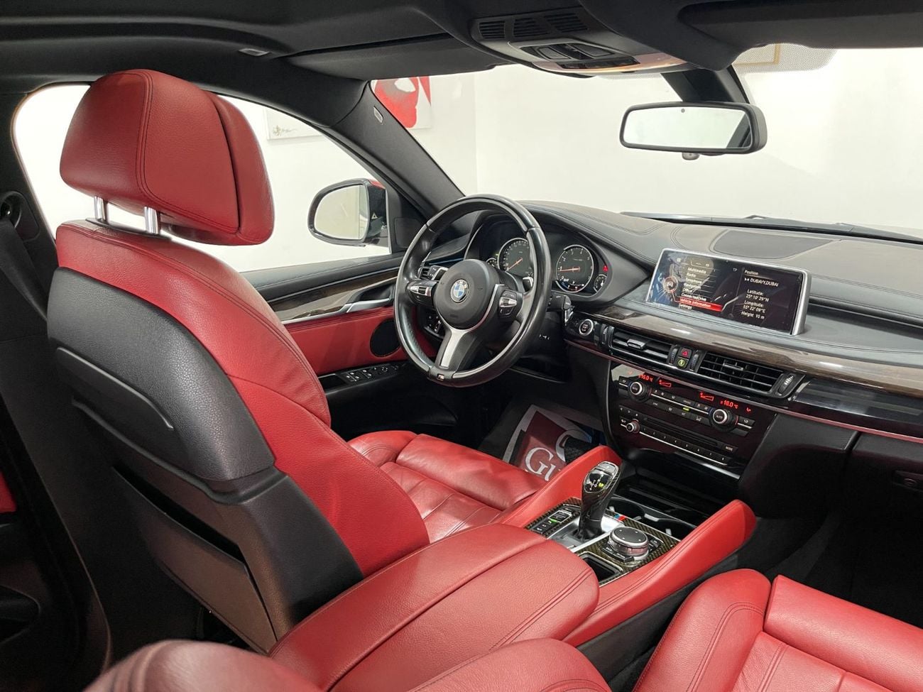 BMW X6 50i M SPORT LUXURY V8 4.4L-8CYL ORIGINAL PAINT - FULLY AGENCY MAINTAINED. AGMC-DUBAI
