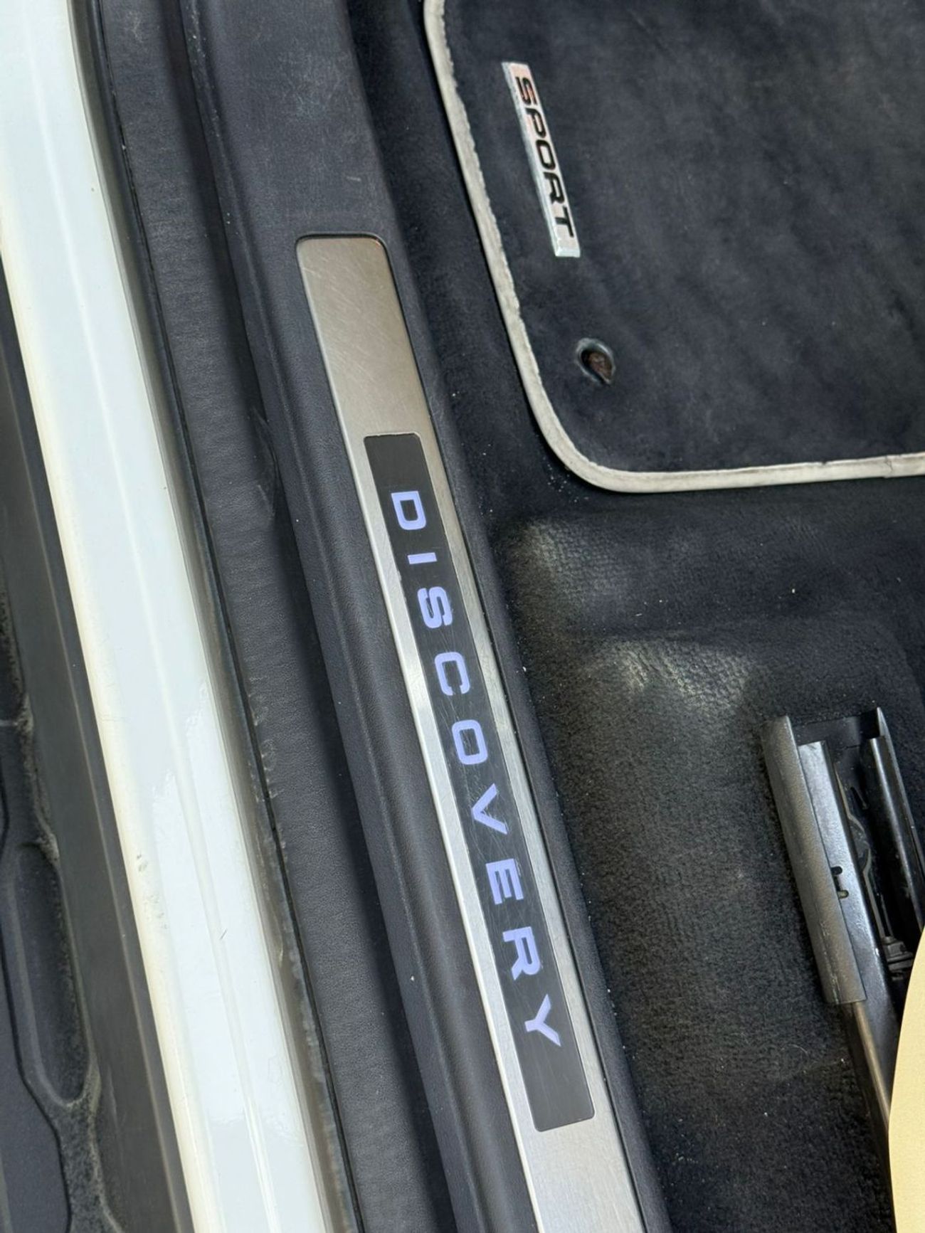 لاند روفر دسكفري