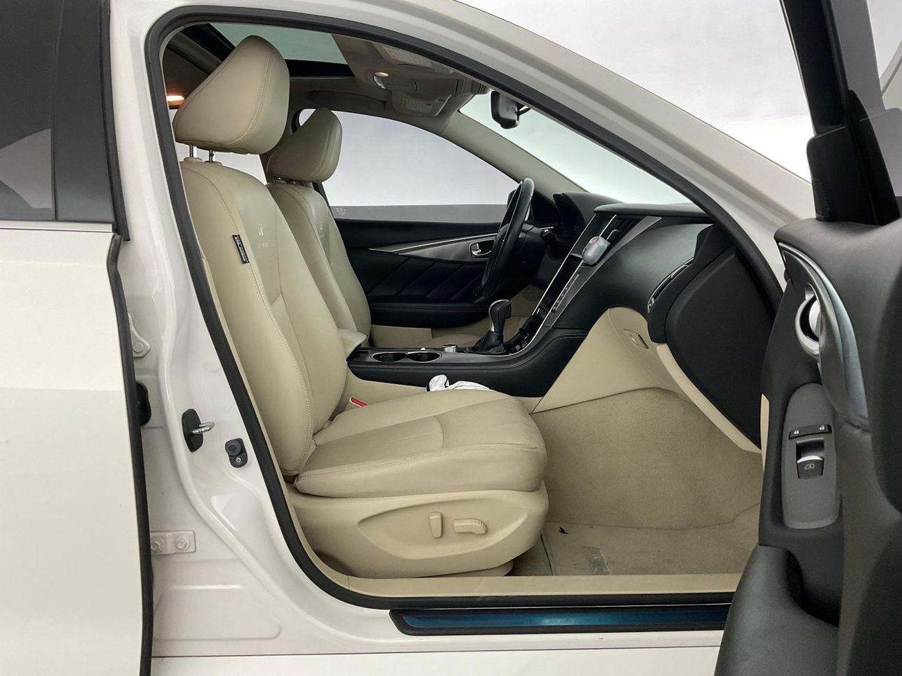 إنفينيتي Q50 Luxury / Sensory | شامل الضمان | 0 ﺪﻔﻋﺓ ﺃﻮﻟﻯ