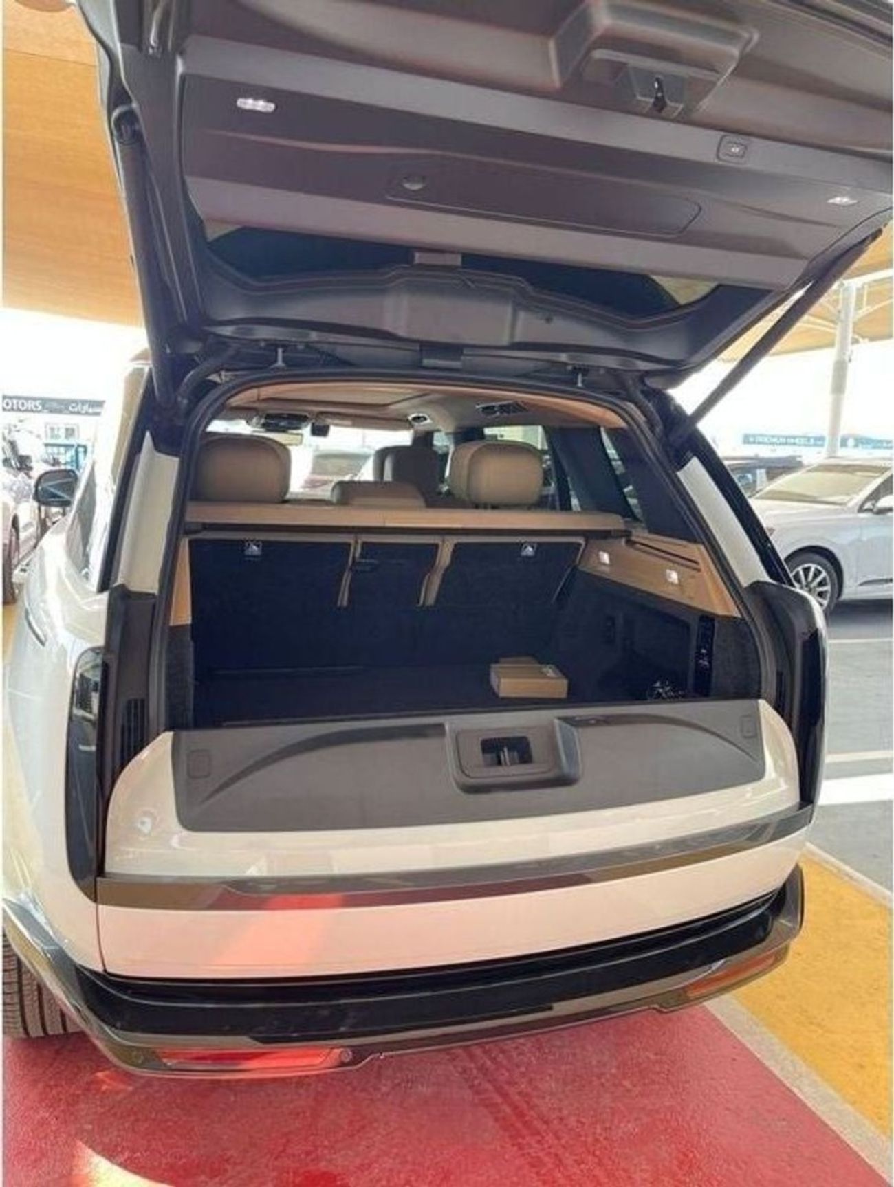 لاند روفر رينج روفر RANGE ROVER AUTOBIOGRAPHI P530 MODEL 2023