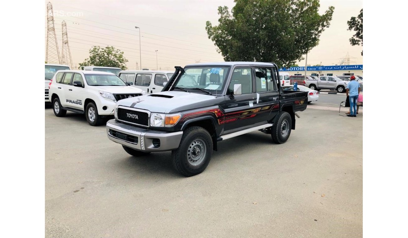 Toyota Land Cruiser Pick Up DOUBLE CABIN AWD V8,