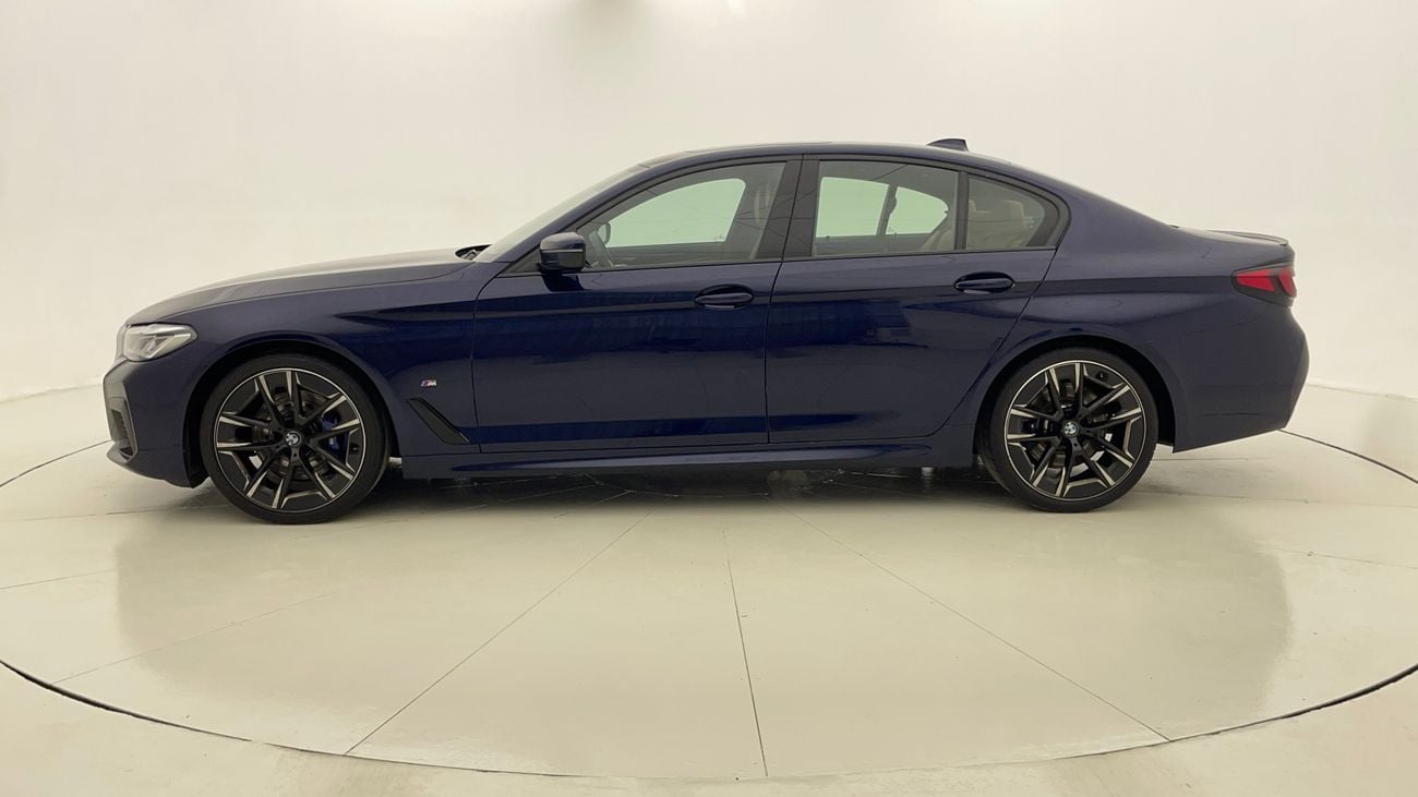 بي أم دبليو 530i M SPORT 2 | بدون دفعة مقدمة | اختبار القيادة في المنزل