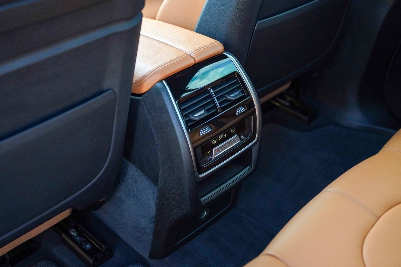 BMW X5 50i M Sport 4.4L