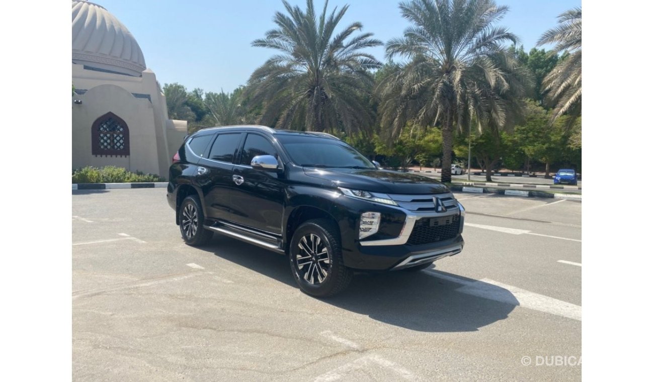 Mitsubishi Montero Mitsubishi montero sport 2020 GCC