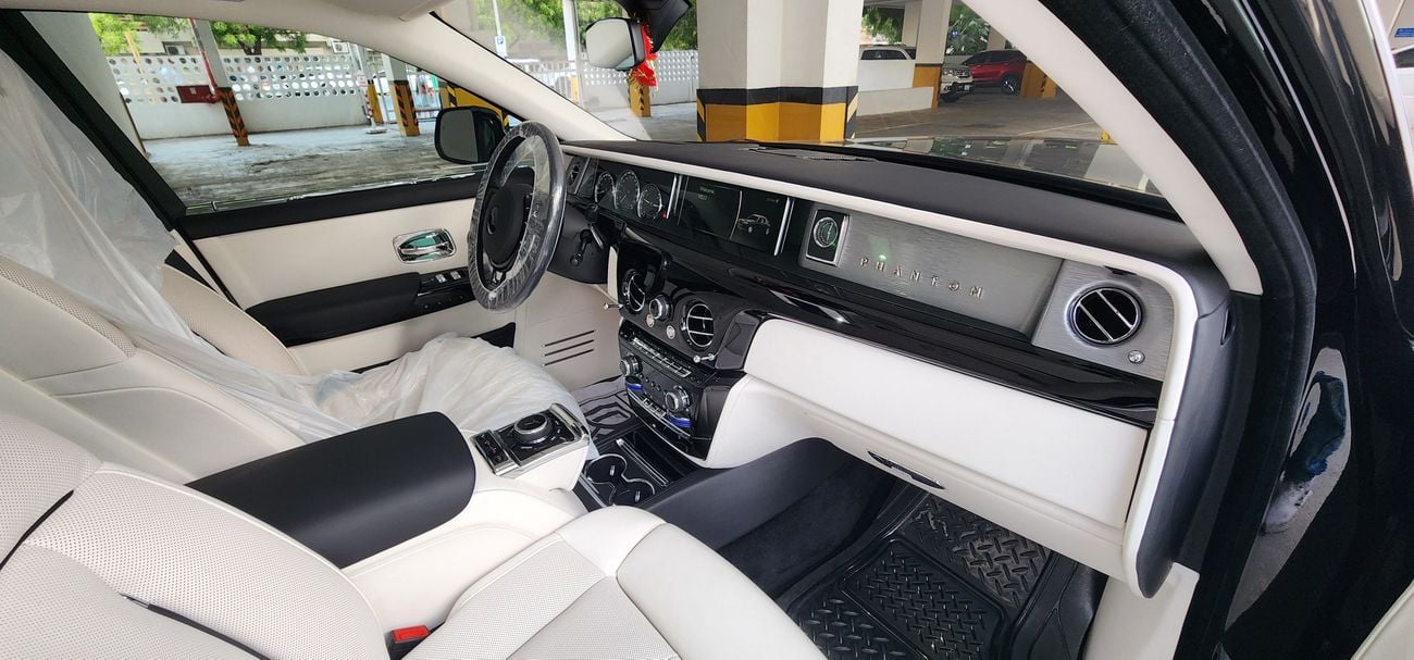 رولز رويس فانتوم