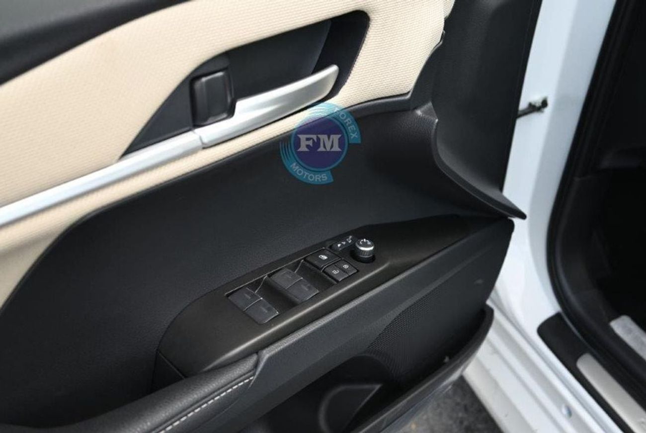 Toyota Camry LE Hybrid 2.5L Automatic