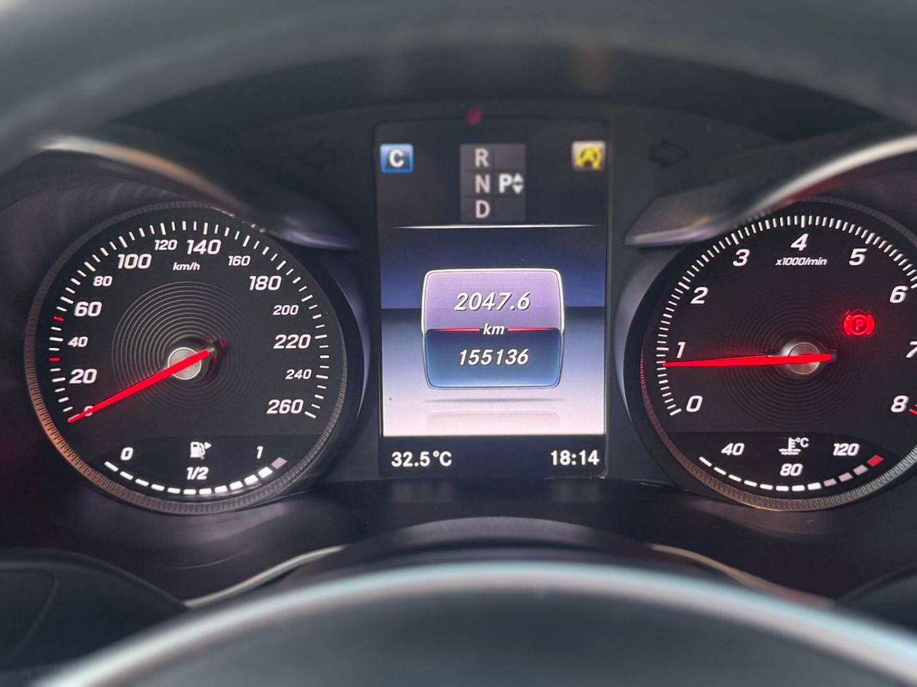 Mercedes-Benz C 200 MERCEDES C200 V4 GCC