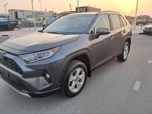 Toyota RAV4 XLE 2.5L
