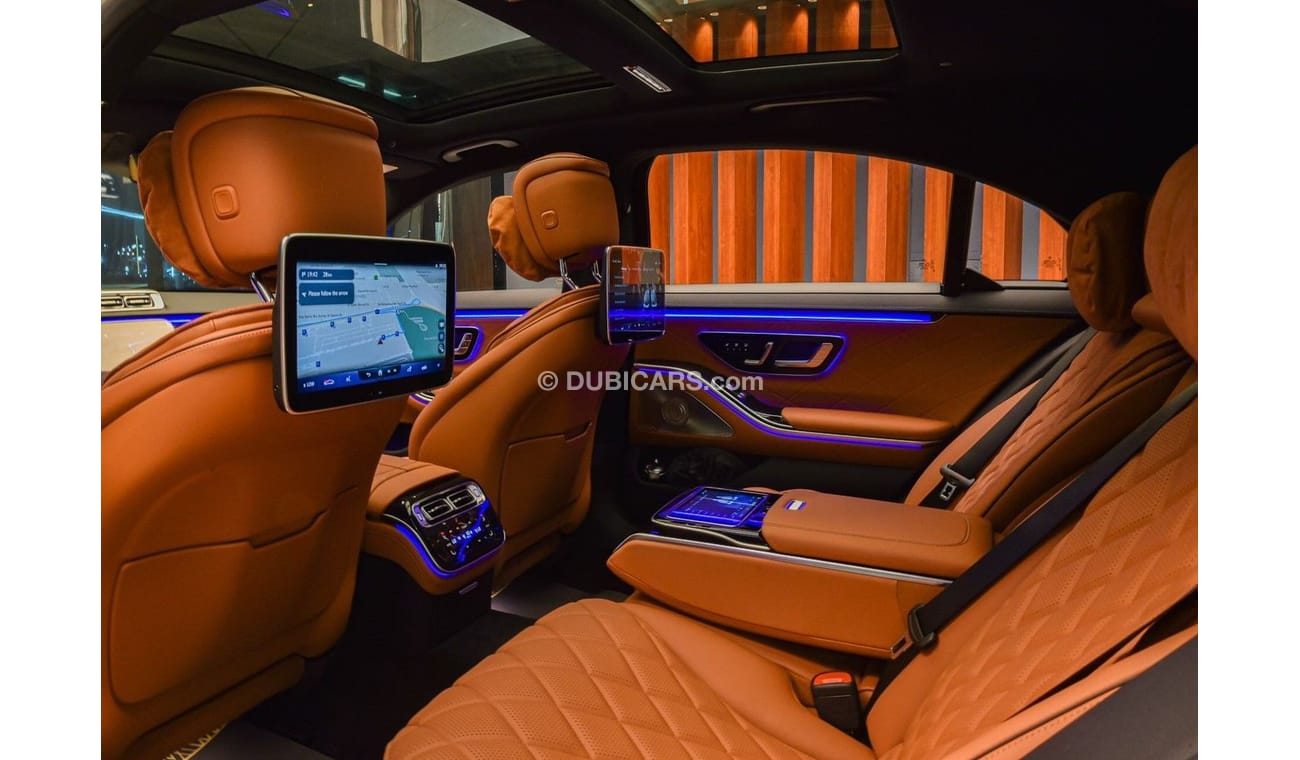 Mercedes-Benz S 500 ✔GCC Specs ✔Exclusive ✔Active Ambient Lights ✔GCC Specs ✔Exclusive ✔Active Ambient Lights