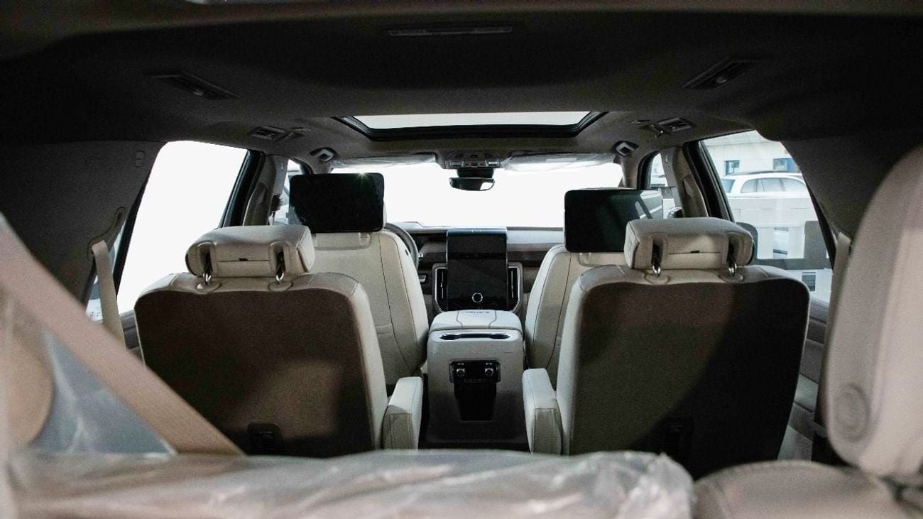 GMC Yukon 2025 GMC Yukon 4WD VIP 6.2L AT Petrol