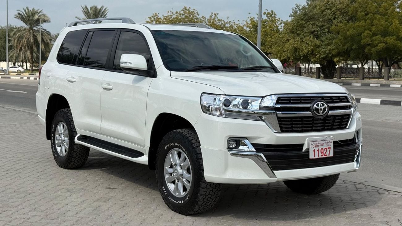 تويوتا لاند كروزر Toyota Landcruiser 2016 RHD white colour,diesel engine Australian specs