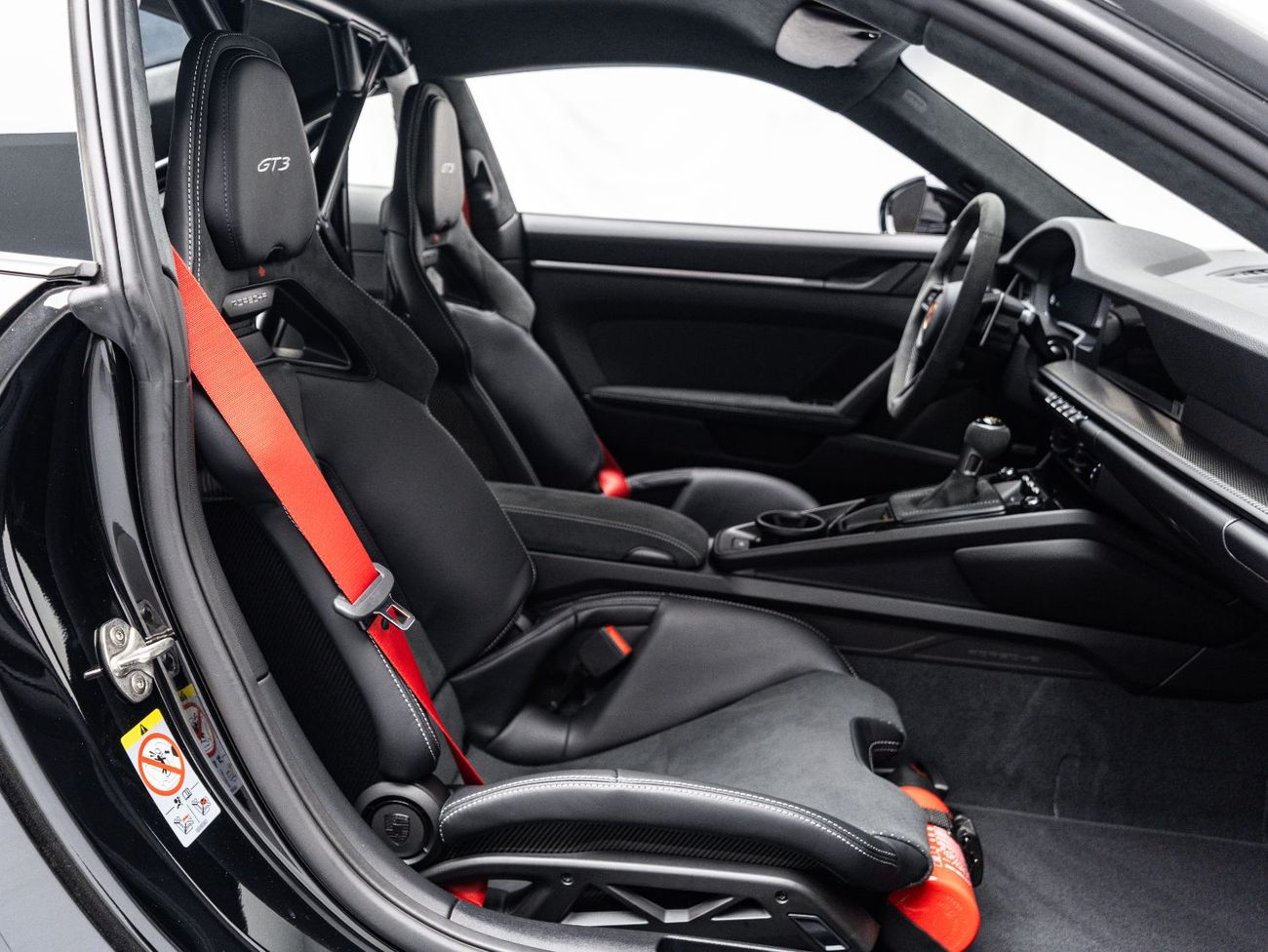 Porsche 911 The BEST Ramadan Offer in the UAE - Limited Time, February 2028 Porsche Warranty, GCC