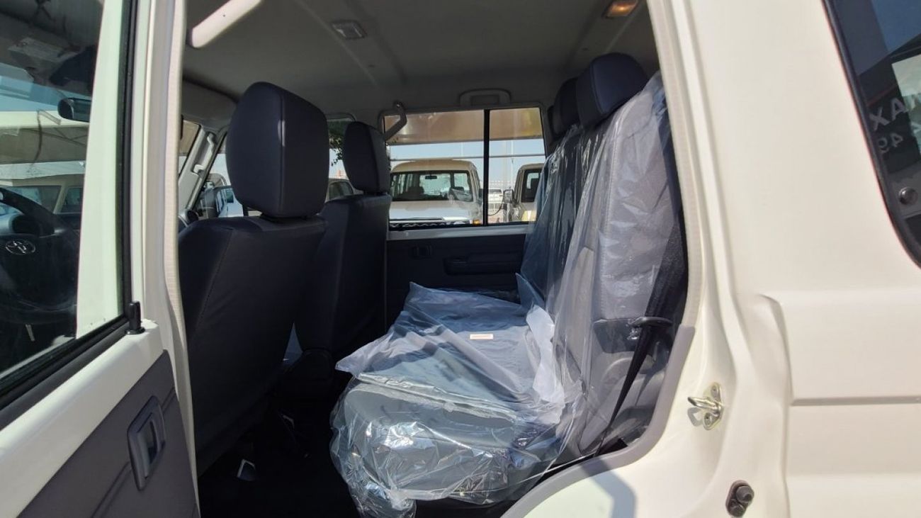 Toyota Land Cruiser 70 Toyota Land Cruiser 76 4.2L STD M/T DSL 2024