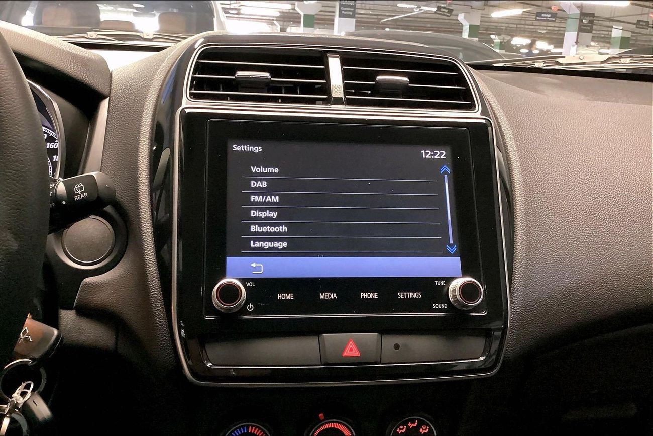 ميتسوبيشي ASX GLX Lowline | National Day Celebration | شامل الضمان | 0 ﺪﻔﻋﺓ ﺃﻮﻟﻯ