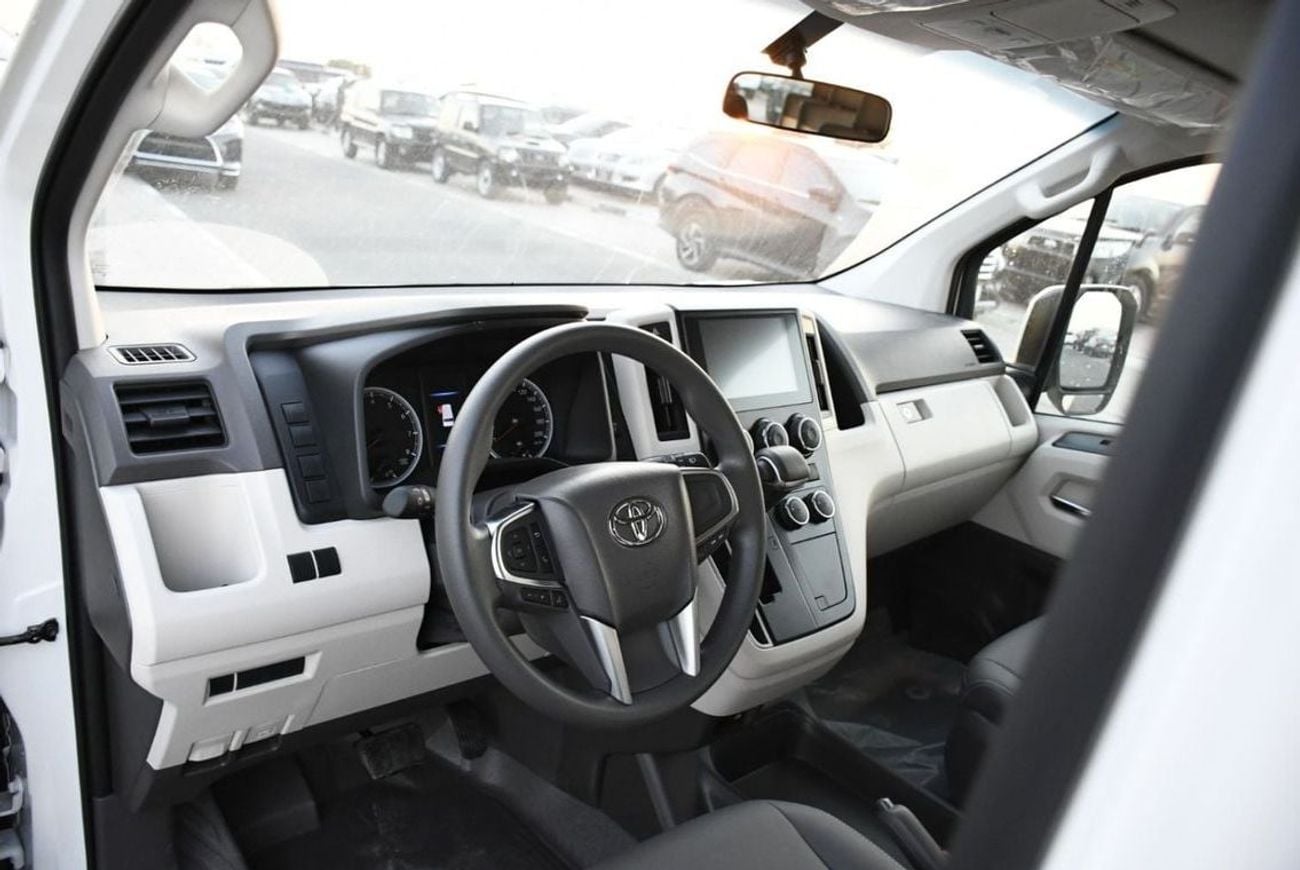 Toyota Hiace GL V6 3.5L Petrol AT 2025YM