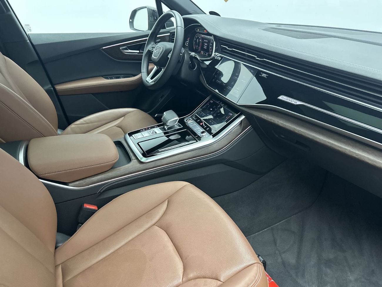 أودي Q7 SUV S line 55 TFSI quattro 340hp (Ref# 10460)