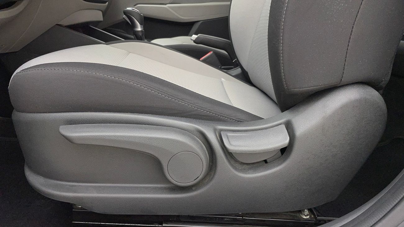 Hyundai Accent GL 1.6 | Zero Down Payment | Home Test Drive