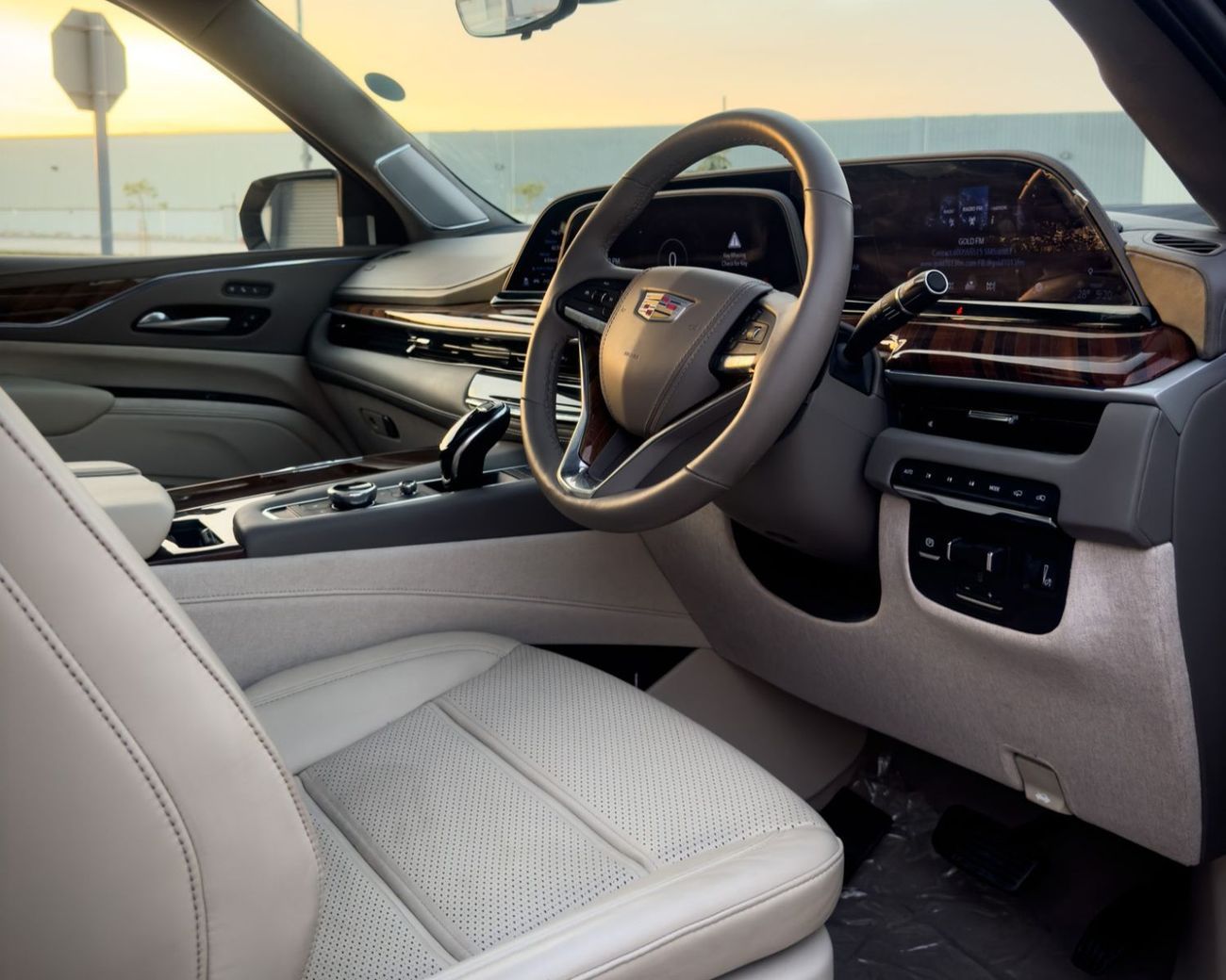 كاديلاك إسكالاد Sport Platinum 6.2L AWD