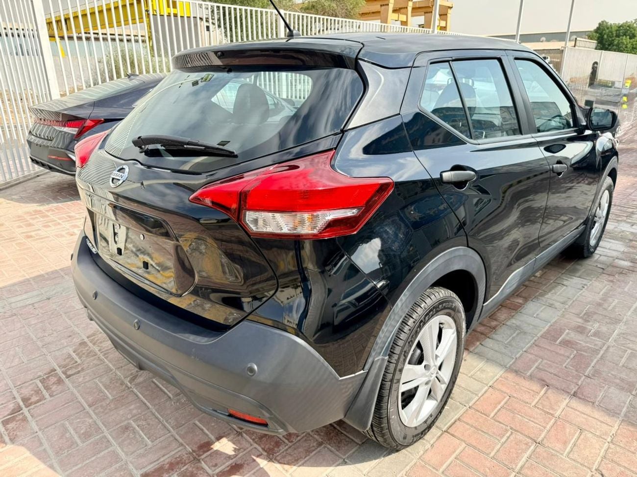 Nissan Kicks S 2020 Nissan Kicks