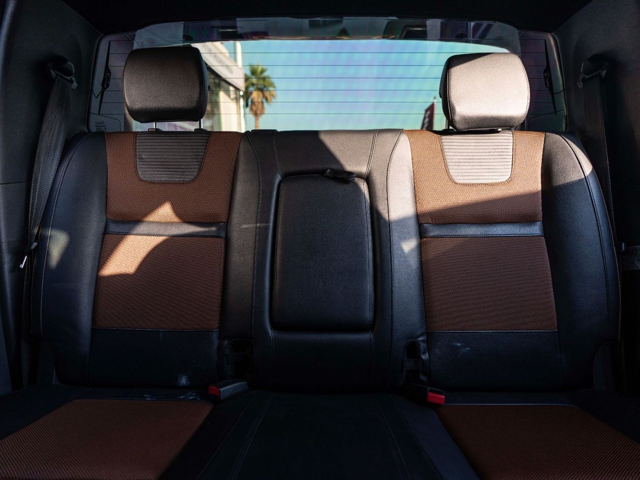 فورد رانجر AED 1,258 • RANGER WILDTRAK • 3.2L TURBO DIESEL ENGINE • FULL SERVICE HISTORY • PRISTINE CONDITION